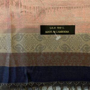 New Women Scarf With tags